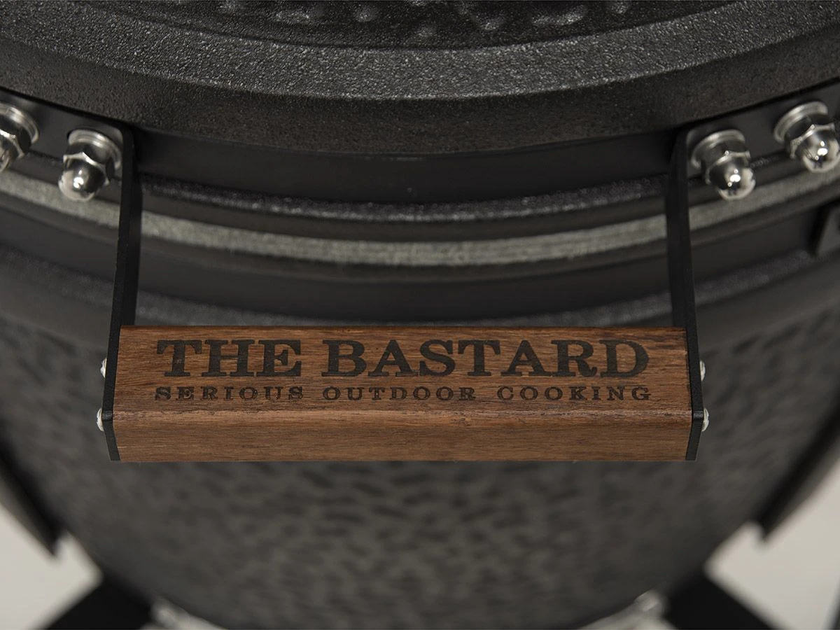 The Bastard Medium Urban Complete 2021 Kamado Barbecue 3 The Bastard Medium Urban Complete 2021 Kamado Barbecue