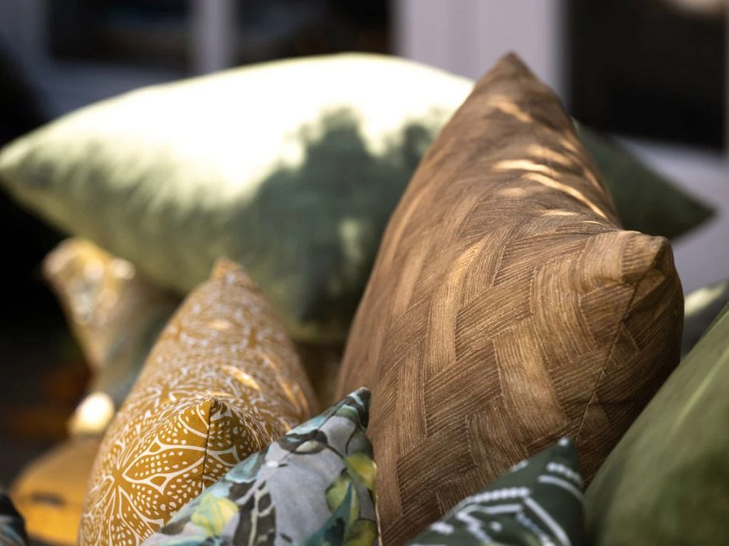 Hartman Bobby Yellow Sierkussen 4 Hartman Bobby Yellow Sierkussen - Afbeelding 2