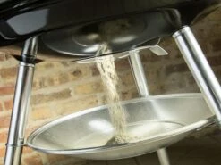 Weber Compact Kettle Ø 57 Cm Kolenbarbecue -Tuin & Buiten Shop weber compact kettle 57cm kolenbarbecue 4 ecommerce aeaa